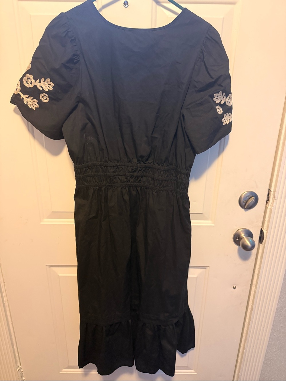 French Connection Black Midi with Cream Floral Stitching and Pockets - Picture 2 of 6